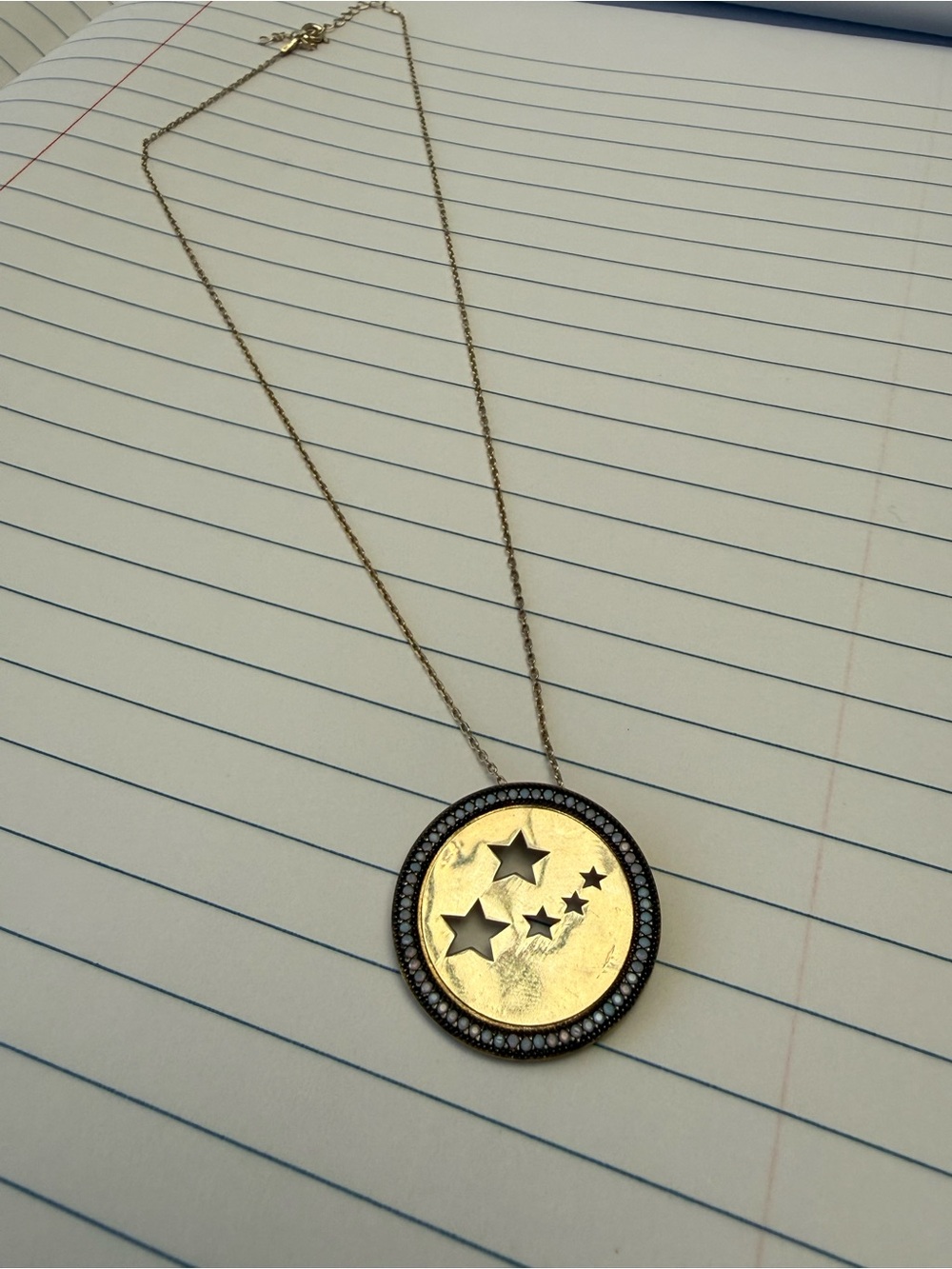 Gold Star Cutout Pendant Necklace - Women Jewelry